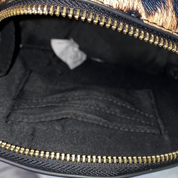 SOLD Circle Leopard Crossbody Bag Small NWOT - Picture 8 of 8